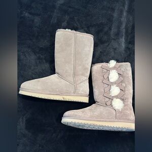 Koolaburra by UGG Victoria Tall boots